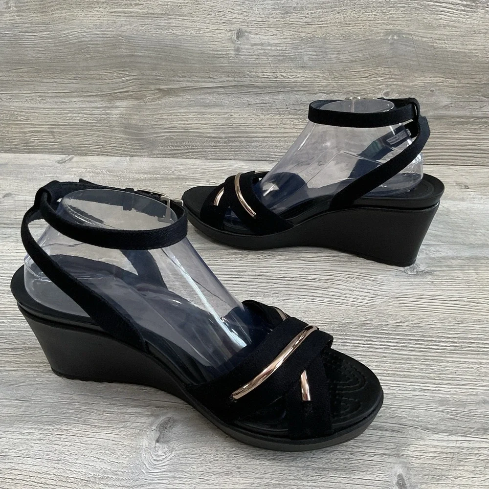 Crocs Leigh II Womens Size 11 CrossStrap Metalblock Ankle Wedge Black Sandals